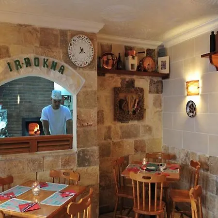 Hotel Rokna 3*