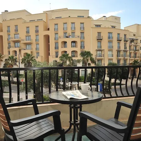 Rokna Hotel 3*